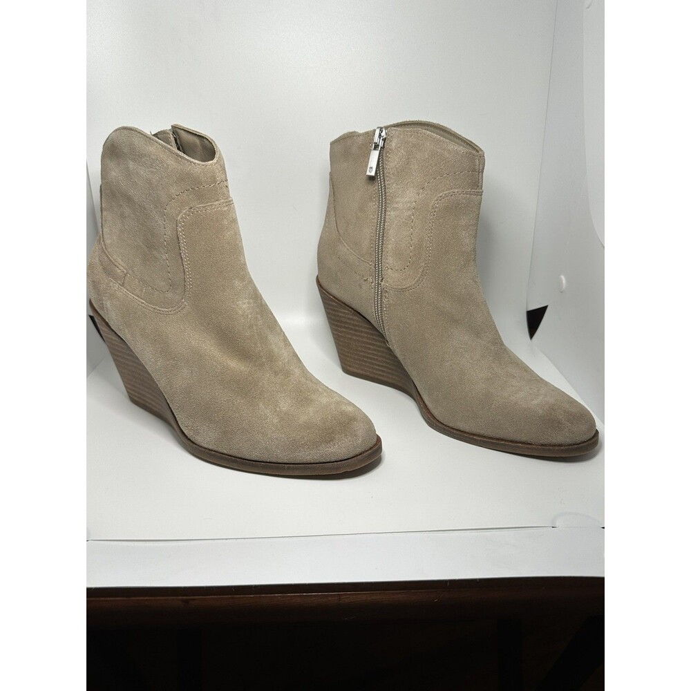 Lucky Brand Waltz Tan Suede Leather Side Zip Wedge Ankle Booties Size 8